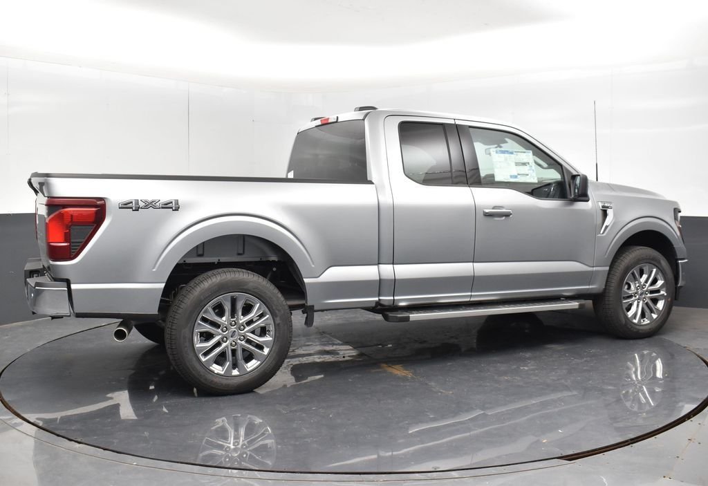 New 2026 Iconic Silver Metallic Ford XLT image 19