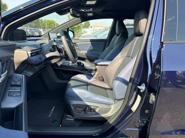 New 2026 MIDNIGHT TIDE MICA, TWO TO Subaru Touring XT image 17