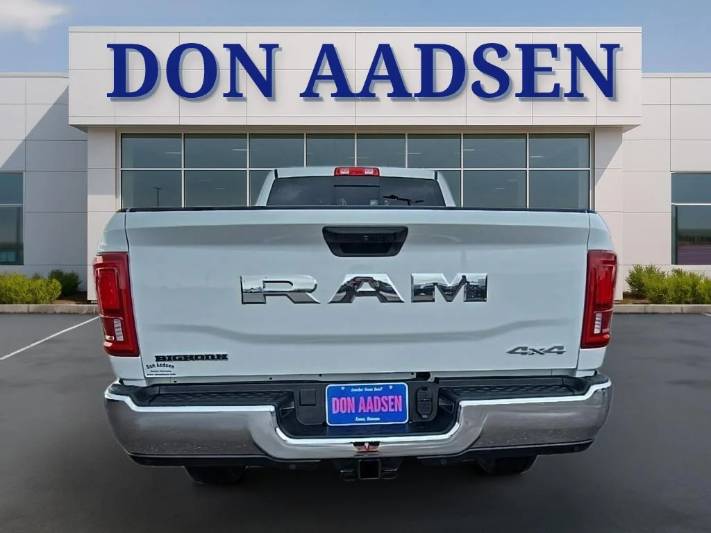 2026 RAM 3500 Big Horn - Photo 6