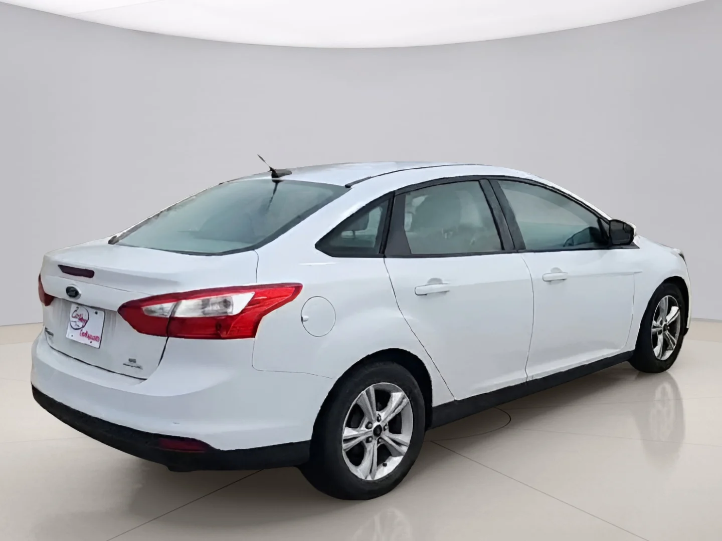 Used 2014 White Ford SE image 7