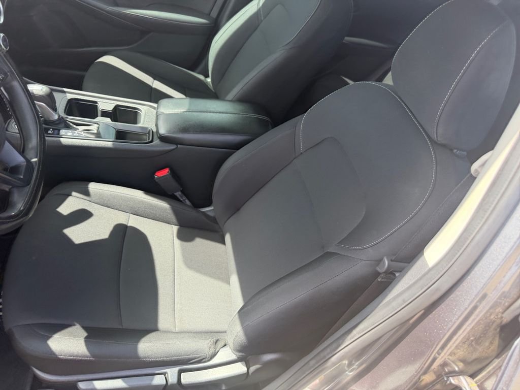 Used 2025 Gray Nissan S image 8
