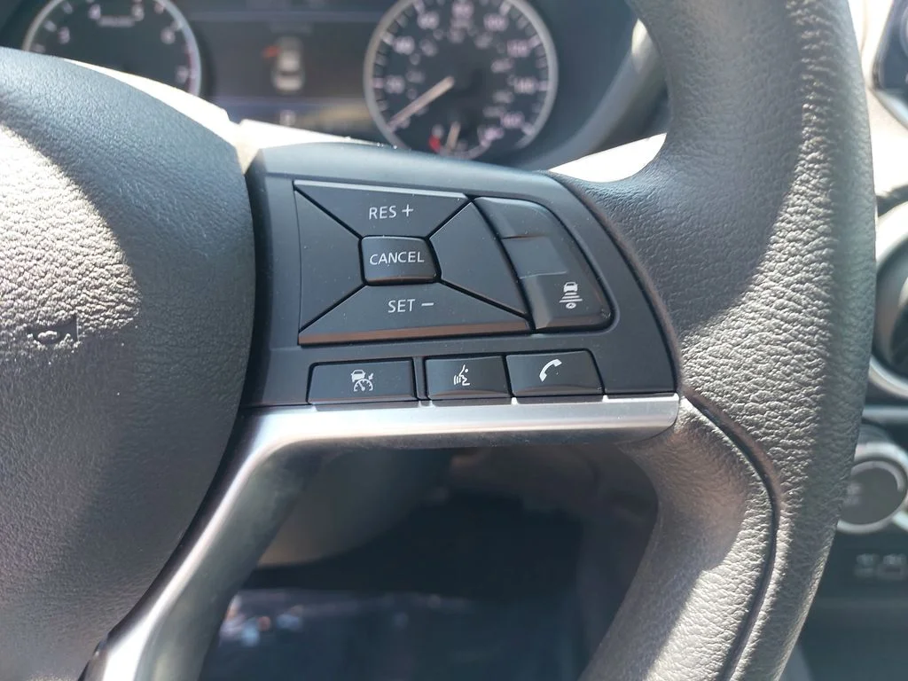 Used 2024 Gray Nissan SV image 17