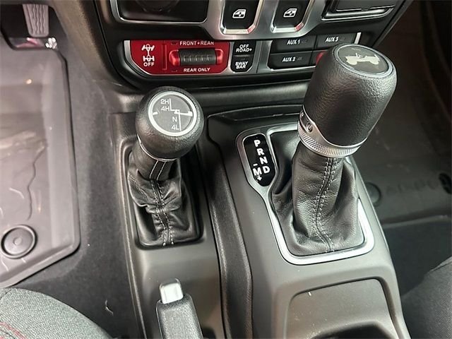 New 2026 Bright White Clearcoat Jeep Rubicon image 19
