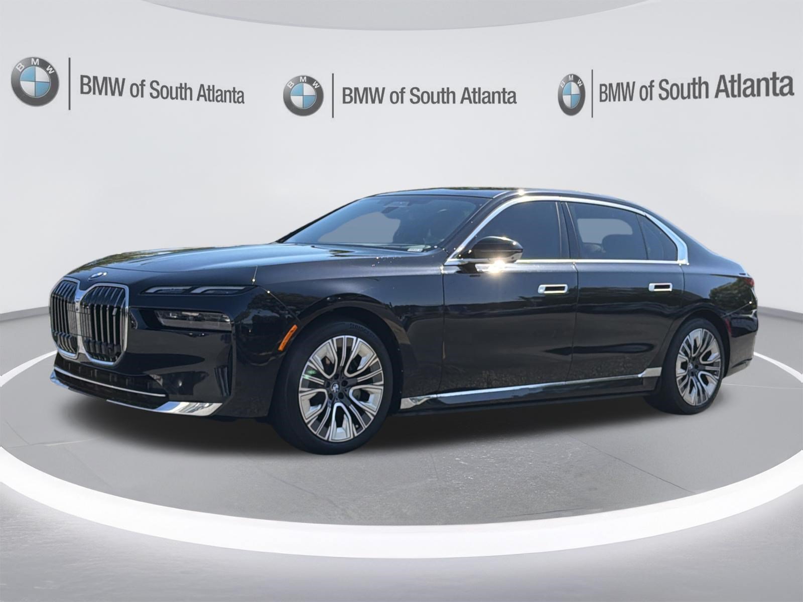 Used 2024 Black Sapphire Metallic BMW xDrive60 image 19