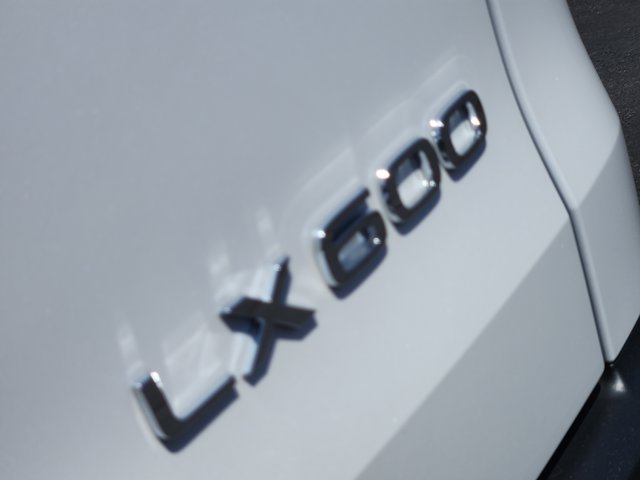 New 2026 Eminent White Pearl Lexus LUXURY image 14