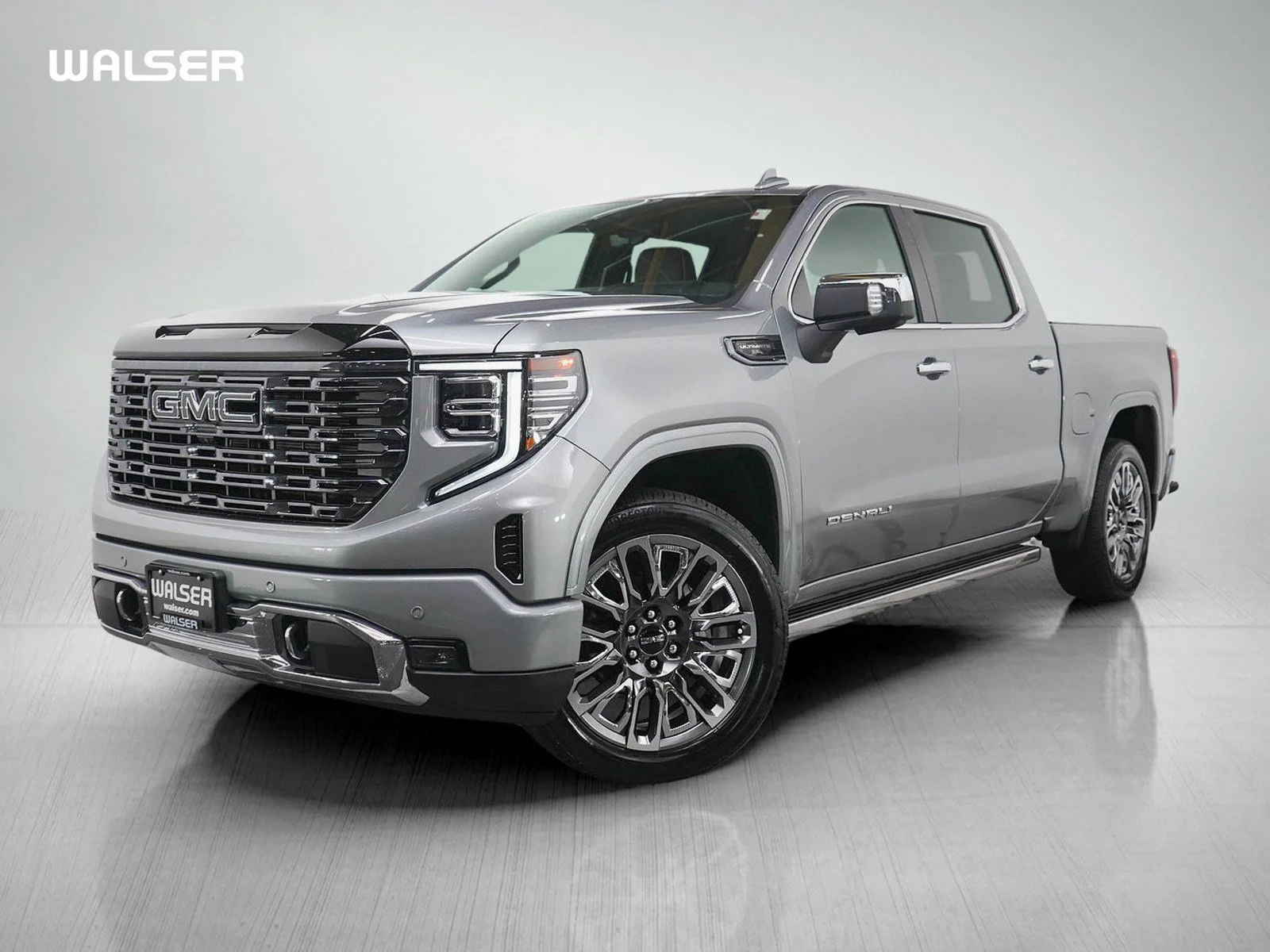 Used 2025 Sterling Metallic GMC Denali Ultimate image 1