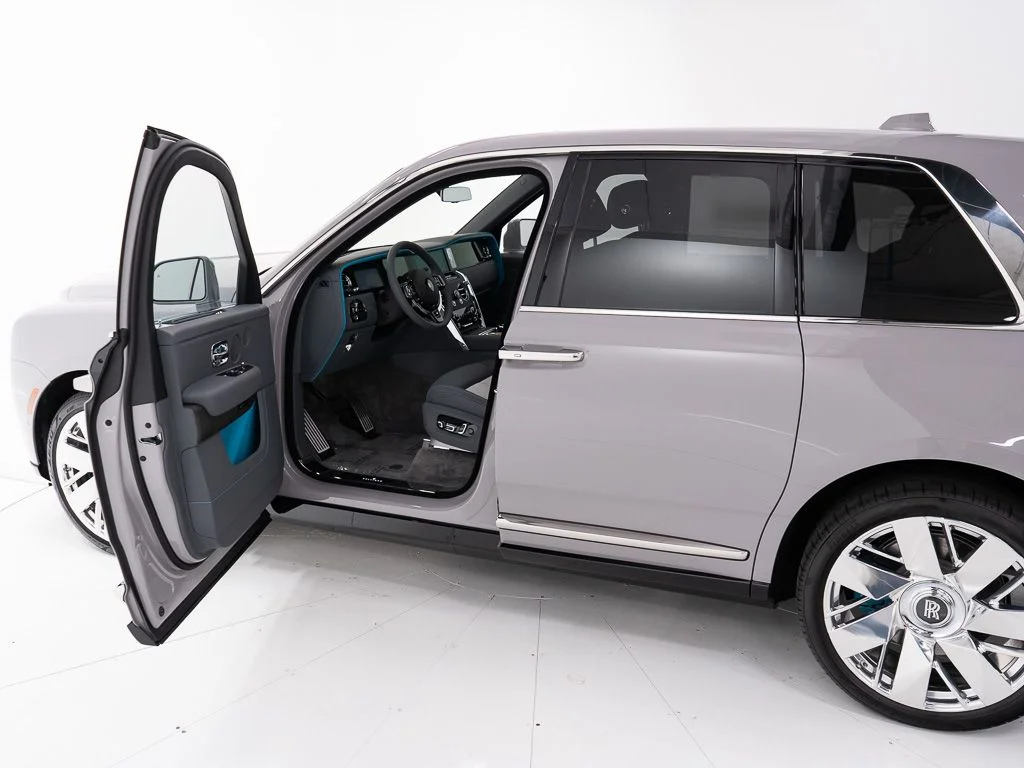 New 2027 Tempest Grey Rolls-Royce  image 10