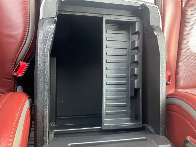 Used 2018 Black Ford Platinum image 20