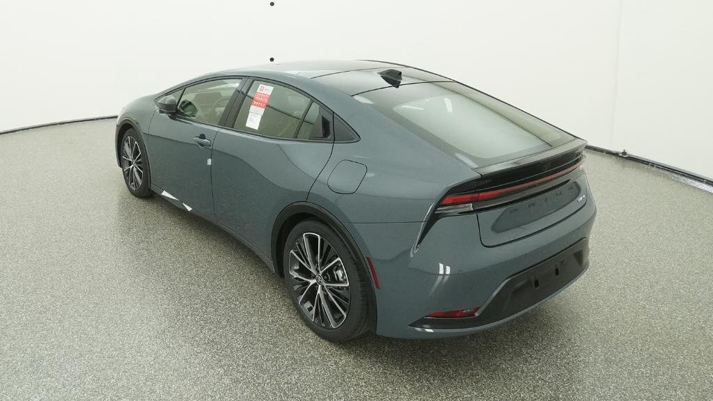 New 2026 Guardian Gray Toyota XLE image 16