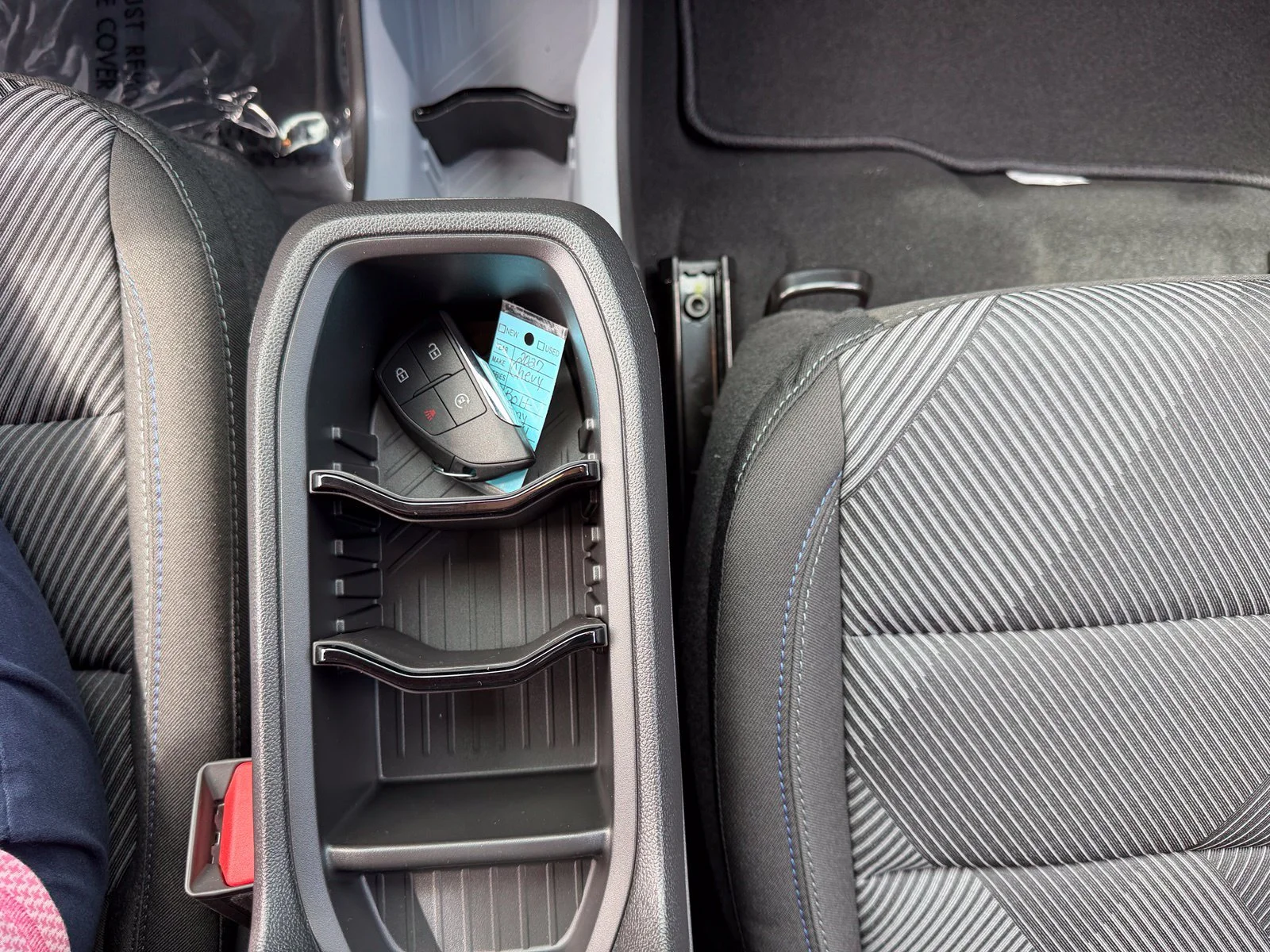 2027 Chevrolet Bolt LT - Photo 14