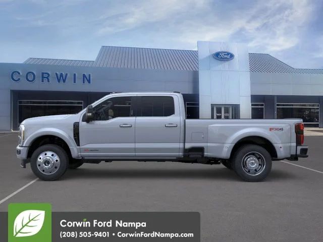 New 2026 Glacier Gray Metallic Tri-Coat Ford Platinum image 4