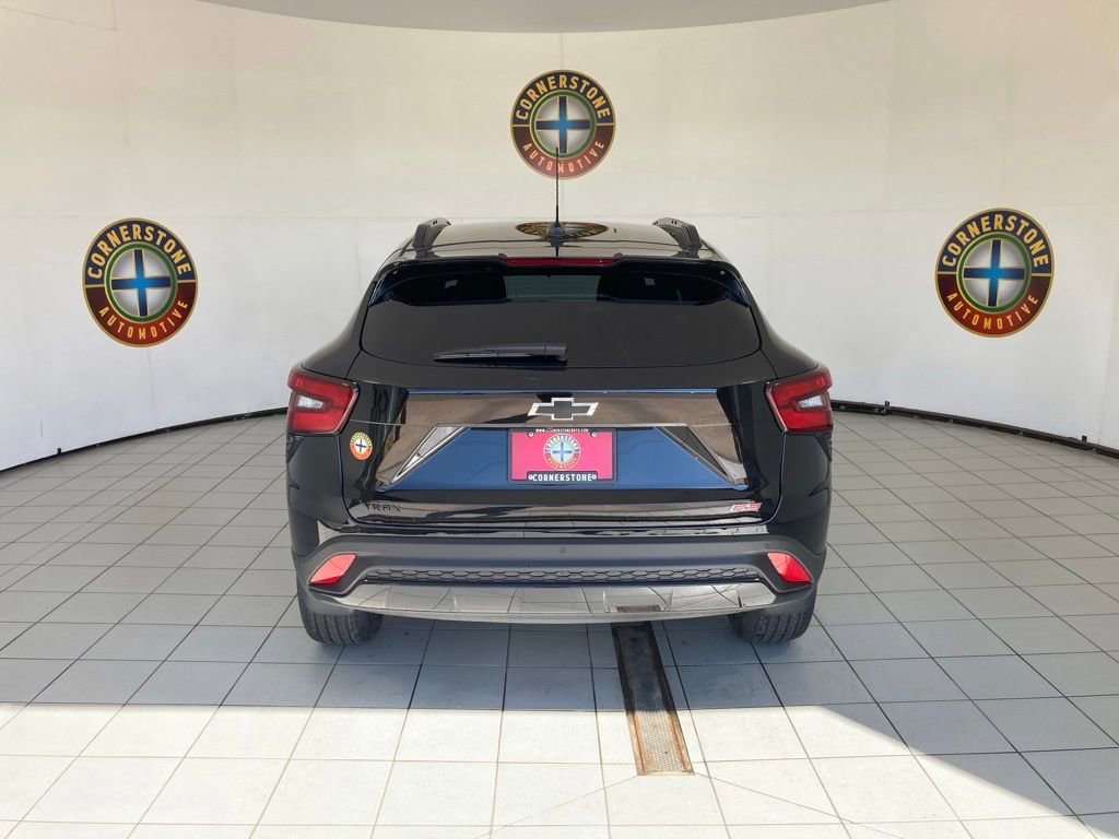 New 2026 Mosaic Black Metallic Chevrolet 2RS image 21