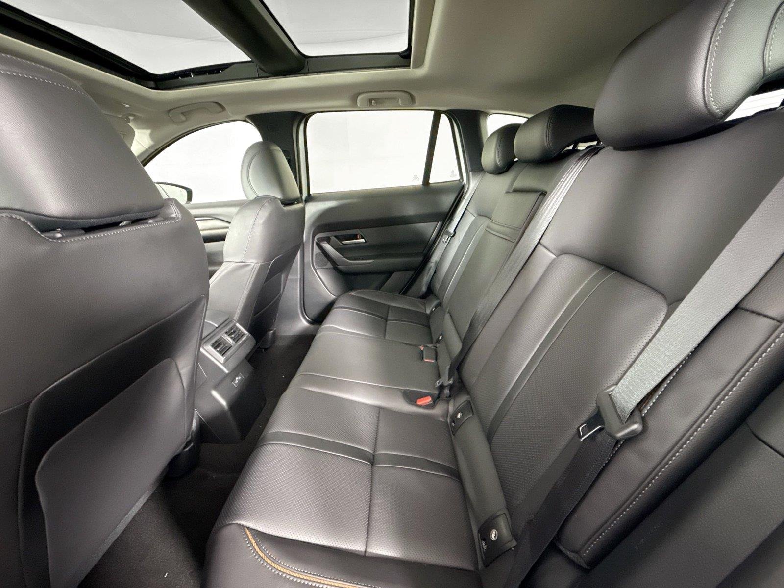 New 2026 Machine Gray Metallic Mazda Premium image 32