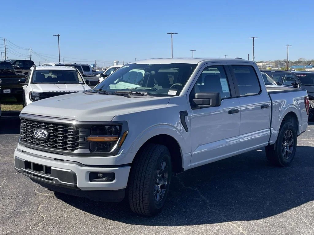 New 2026 White Ford STX image 7