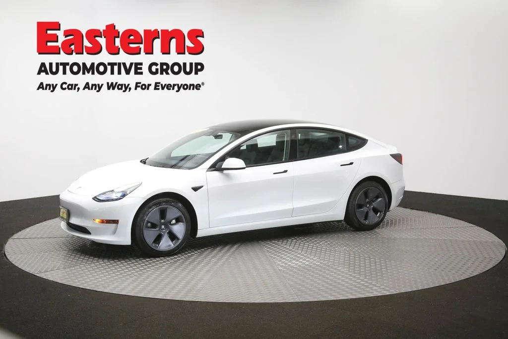 Used 2023 White Tesla Base image 52