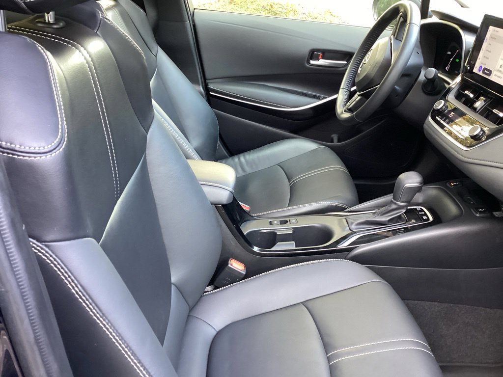 Certified Used 2024 Silver Toyota XLE image 4