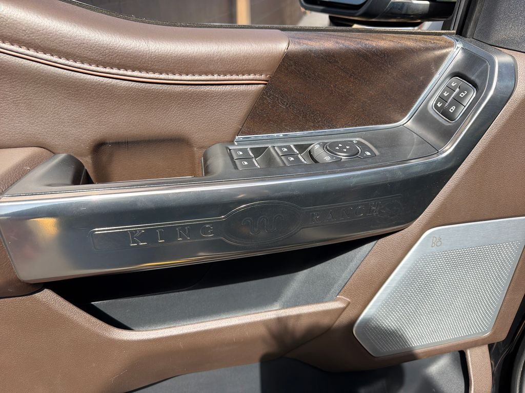 Used 2021  Ford King Ranch image 11