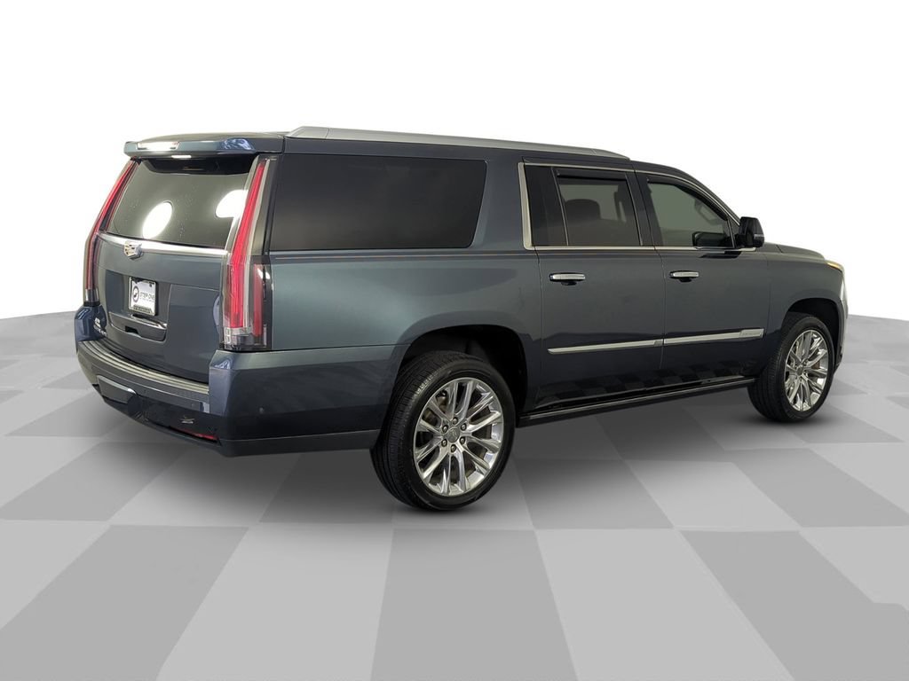 Used 2020 SHADOW METALLIC Cadillac Premium Luxury image 6