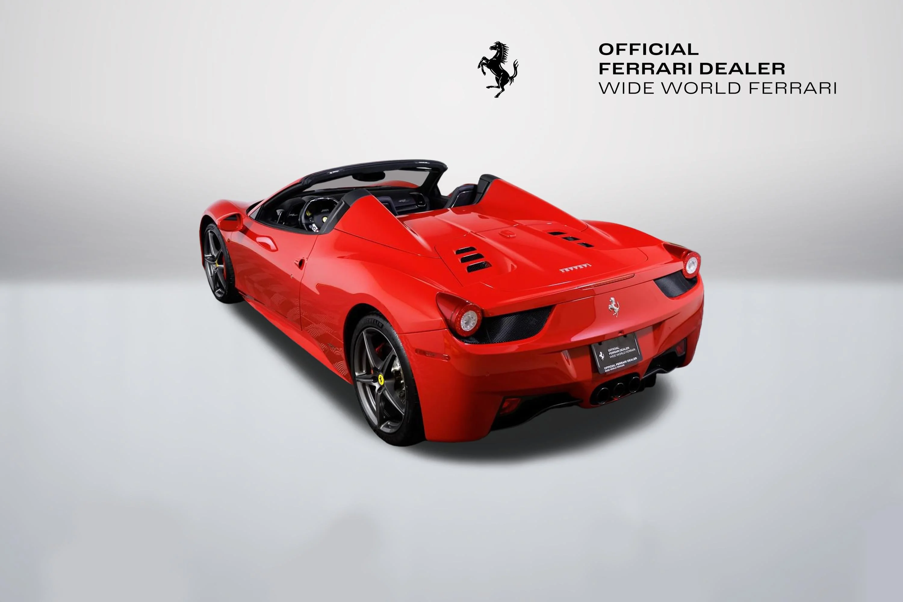 Certified Used 2014 Rosso Corsa Ferrari Base image 17