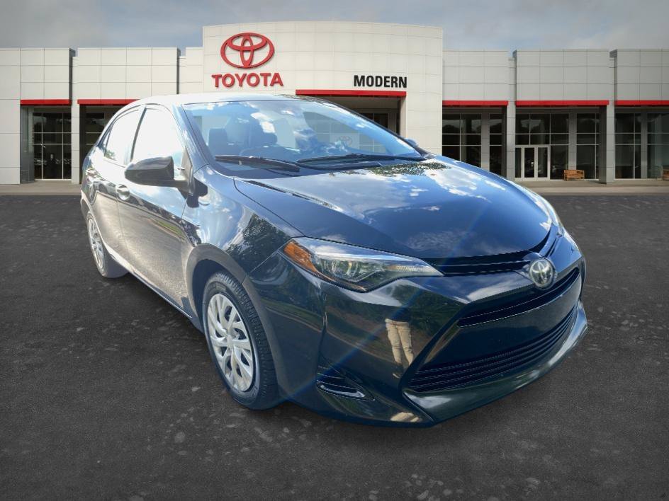 Used 2018 Black Sand Pearl Toyota LE image 3