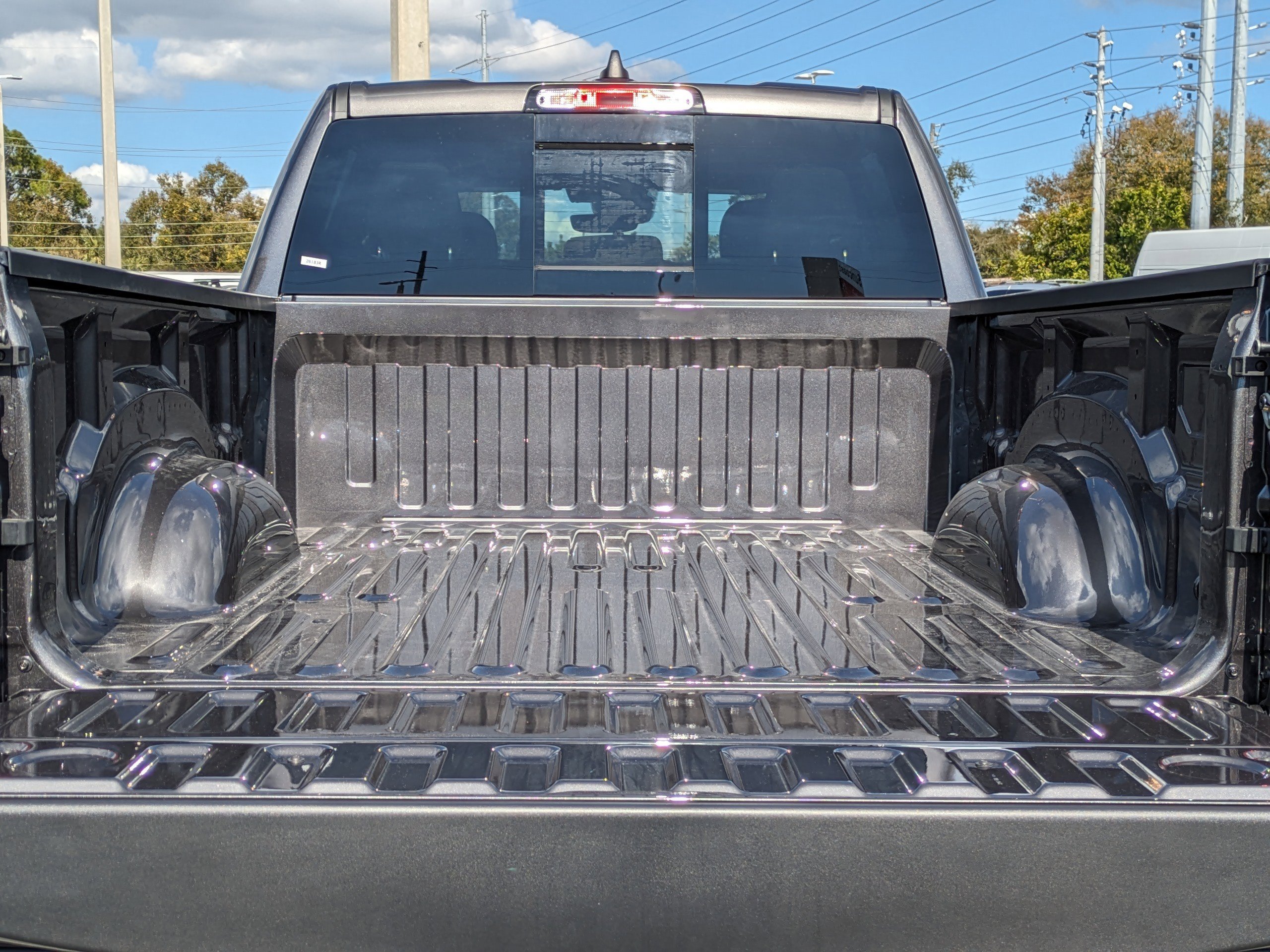 New 2026 Granite Crystal Metallic Clear-Coat Exterior Paint RAM Big Horn/Lone Star image 12