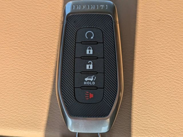 New 2026 RADIANT WHITE INFINITI Luxe 2WD image 34