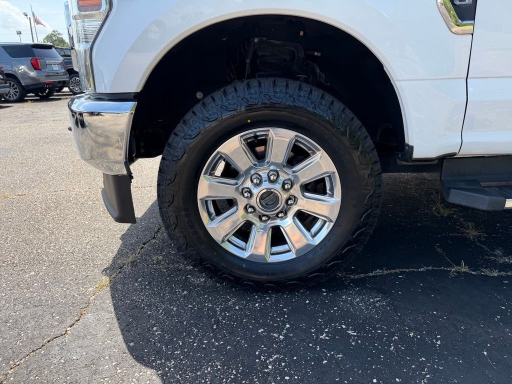 Used 2021 White Ford XL image 33