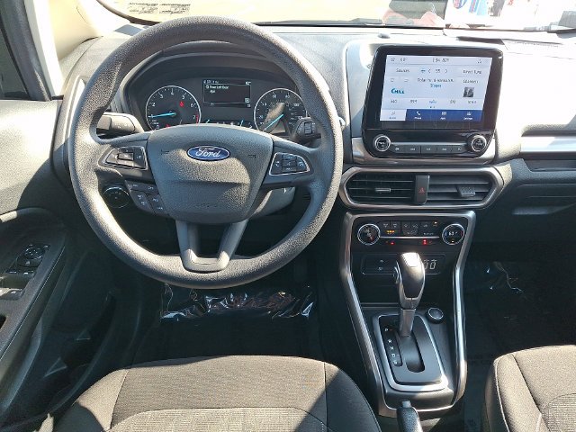 Used 2021 Shadow Black Ford SE image 11