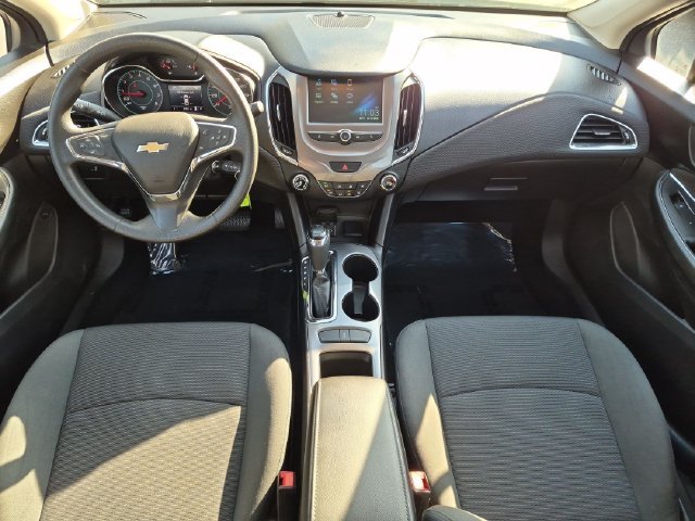 Used 2017 White Chevrolet LT image 23