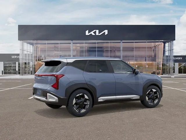 New 2027 Gray Kia S image 7