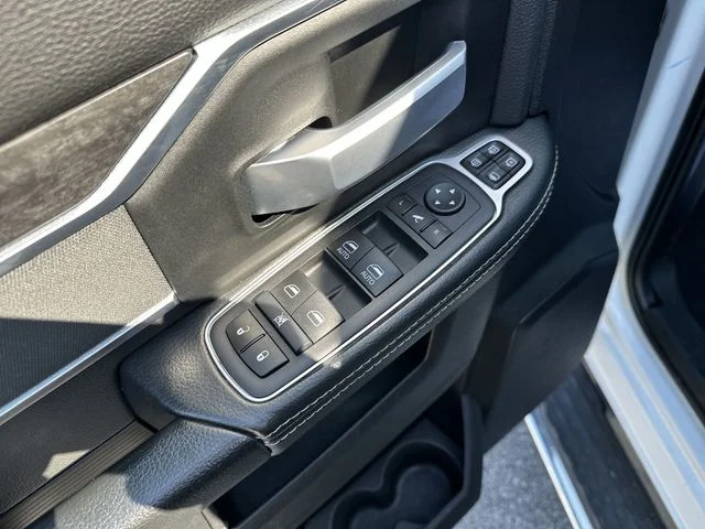 2024 RAM Ram 3500 Pickup Big Horn - Photo 17