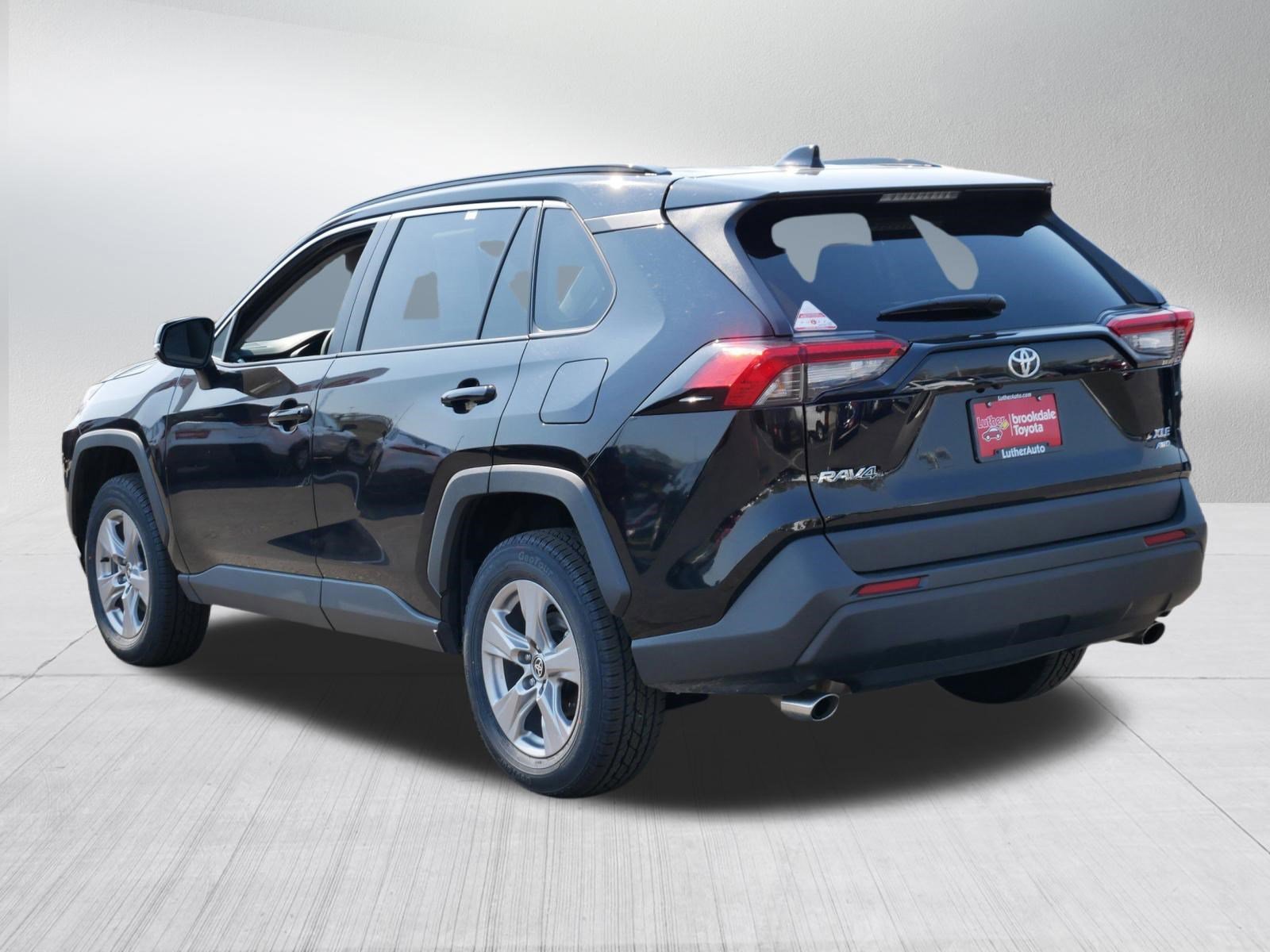 Certified Used 2025 ATTITUDE BLACK MC. Toyota XLE image 5