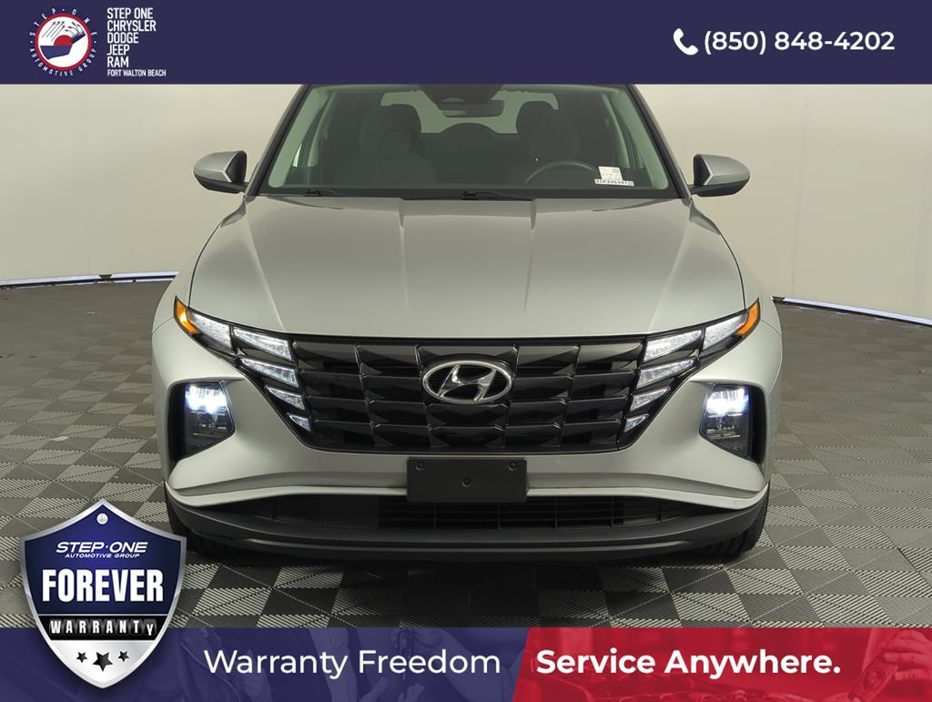 Used 2024 Silver Hyundai SEL image 9