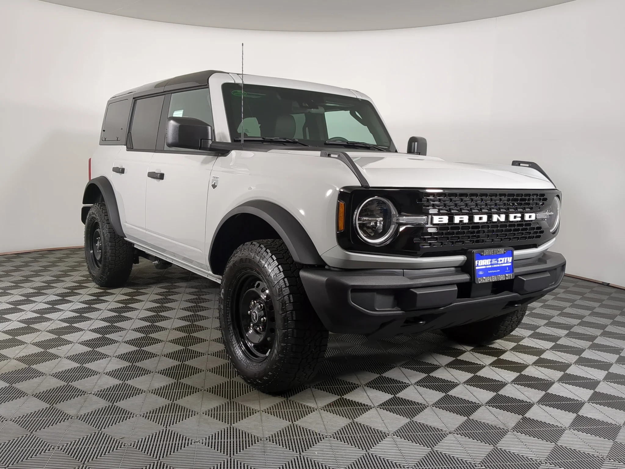 New 2026 Avalanche Gray Ford Big Bend® image 2