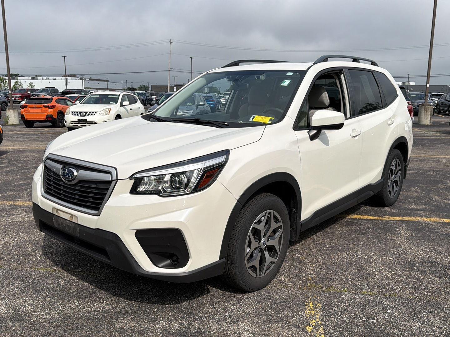 Used 2019 Crystal White Pearl Subaru Premium image 12