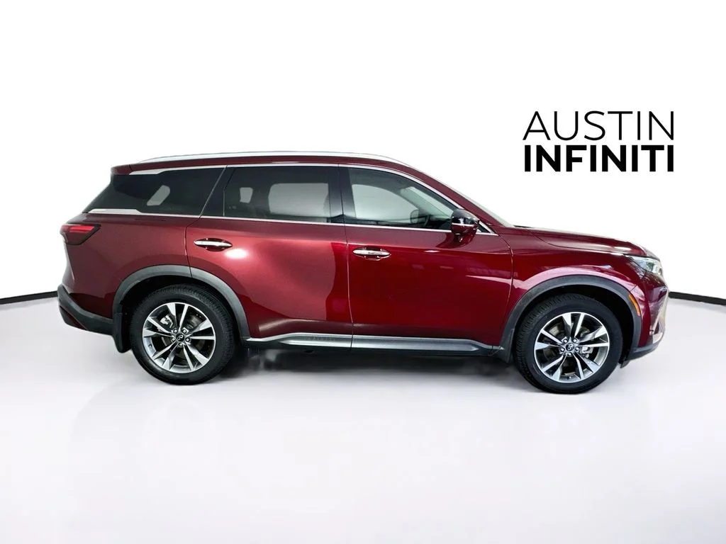Certified Used 2023 Red INFINITI LUXE image 11
