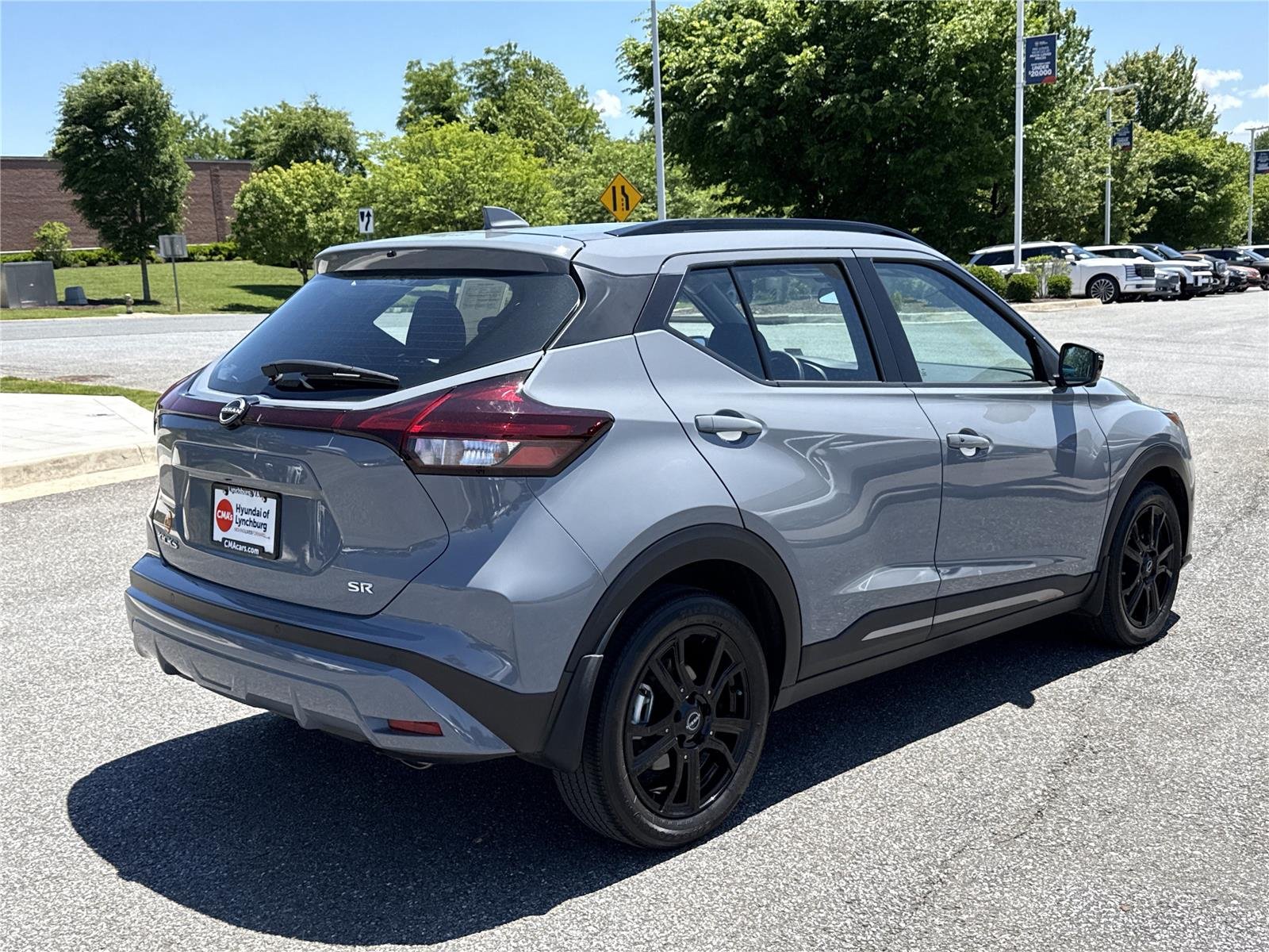 Used 2023 Boulder Gray Pearl Nissan SR image 4