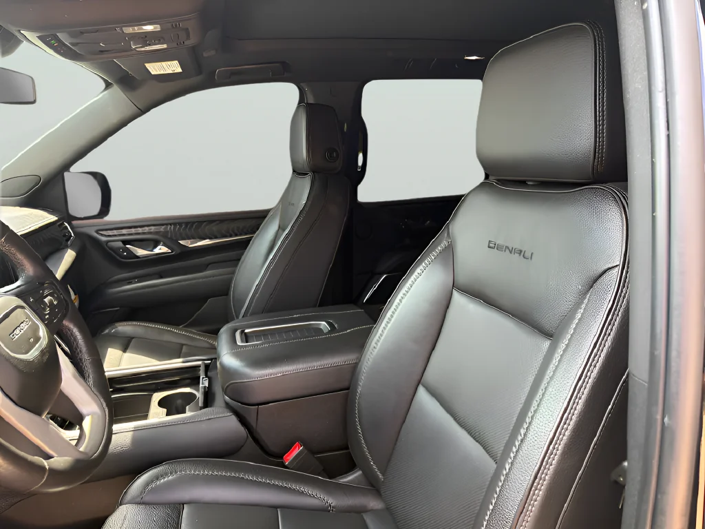 Used 2023 Black GMC Denali image 20
