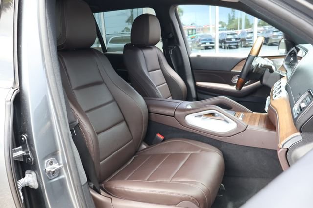 Used 2022  Mercedes-Benz GLS 450 image 26
