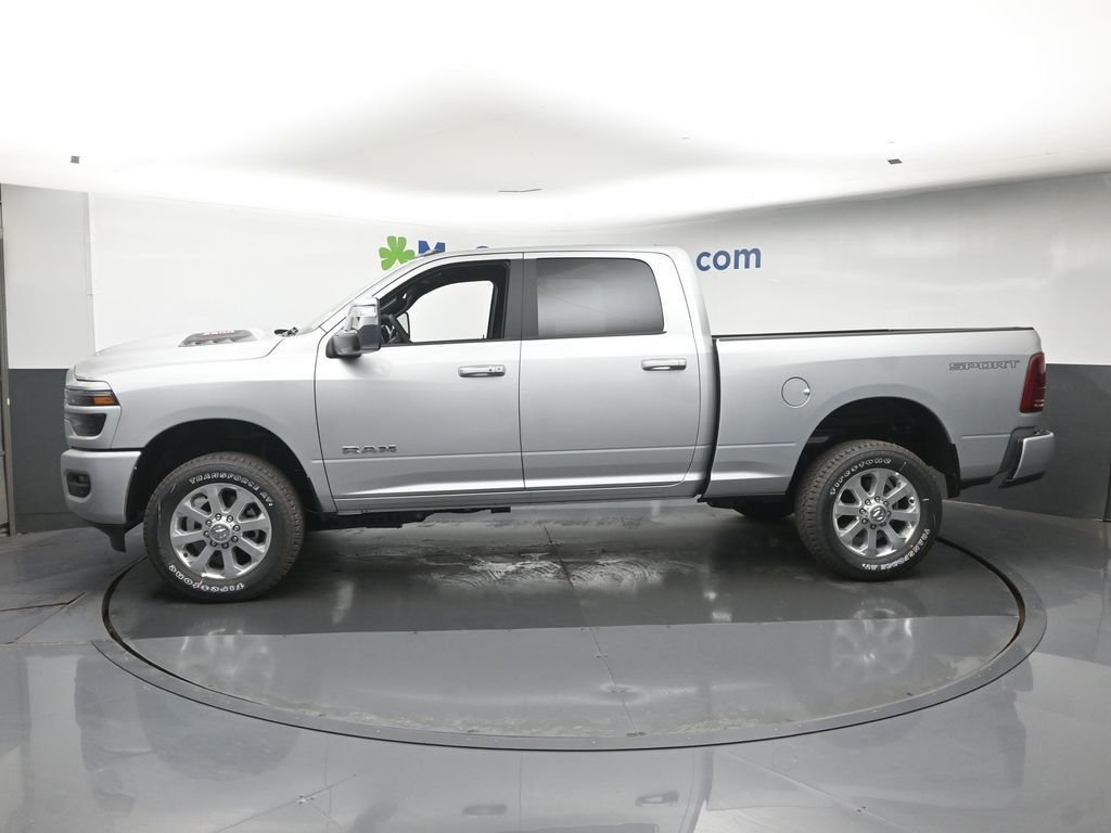 New 2026 Silver-Zynith Exterior Paint RAM Laramie image 32