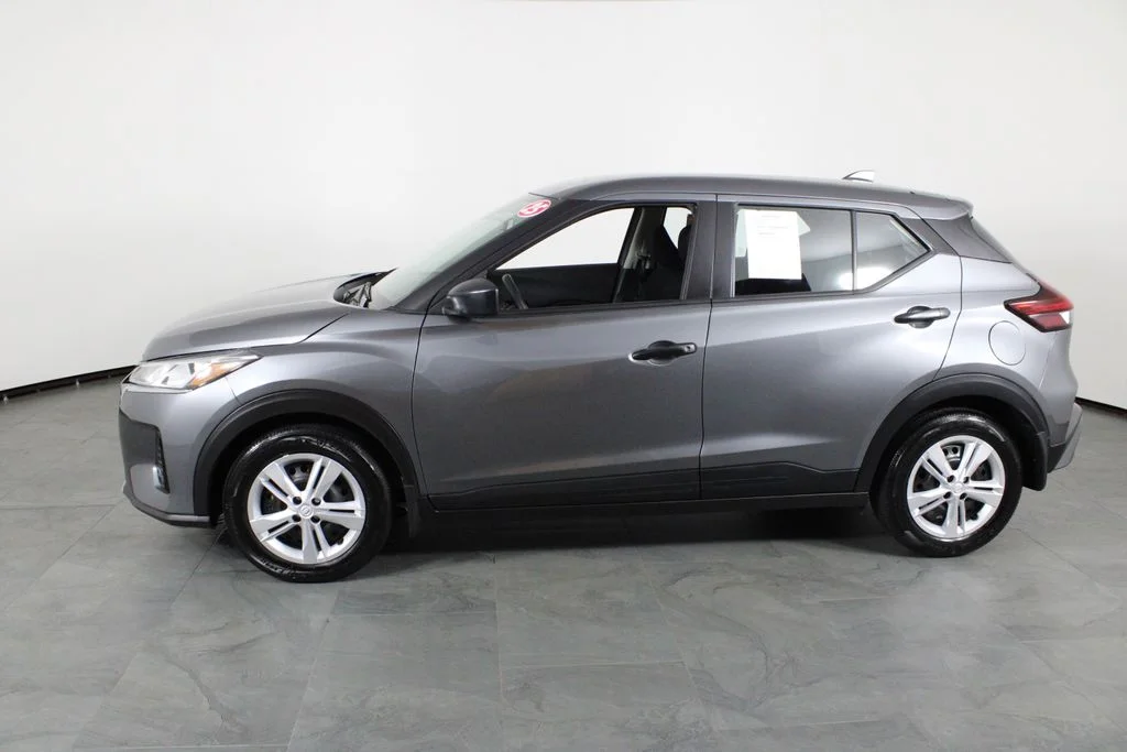 2025 Nissan KICKS PLAY Base - Photo 14