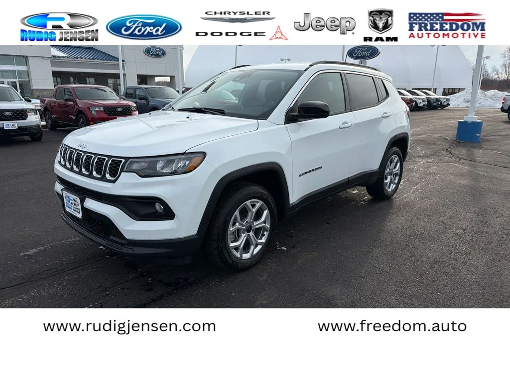 2026 Jeep Compass Latitude 4X4's photo