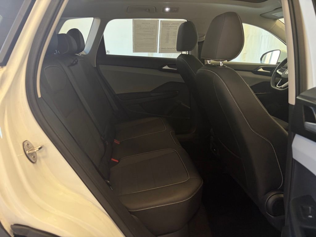 Certified Used 2023 Pure White Volkswagen 1.5T SE image 20