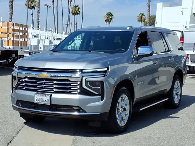 Used 2025 Sterling Gray Metallic Chevrolet Premier image 4