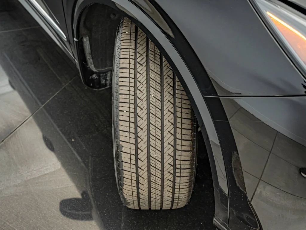 Certified Used 2025 Majestic Black Pearl Acura Advance Package image 50