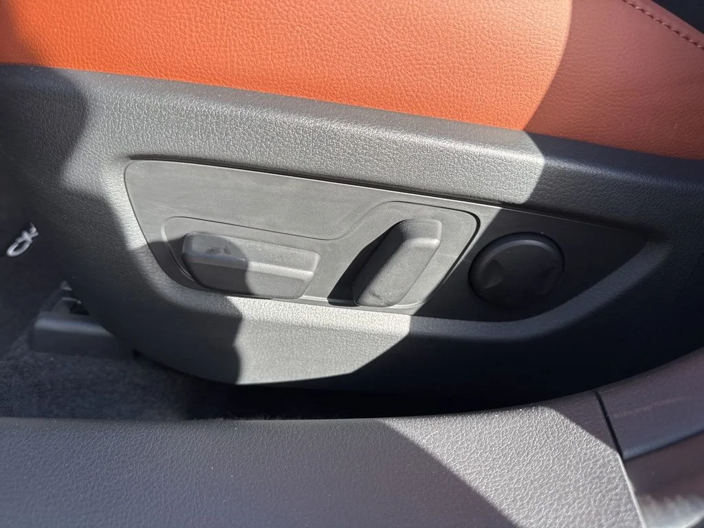 2025 Mazda CX-30 Carbon Turbo - Photo 22