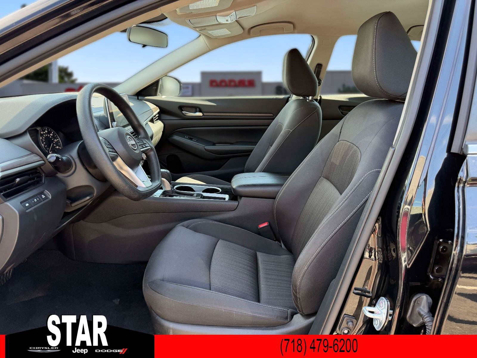 Used 2024 Super Black Nissan 2.5 SV image 16
