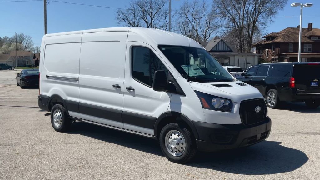 New 2026 Oxford White Ford Cargo Van image 6