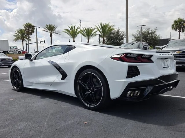 Used 2023 White Chevrolet Stingray image 4