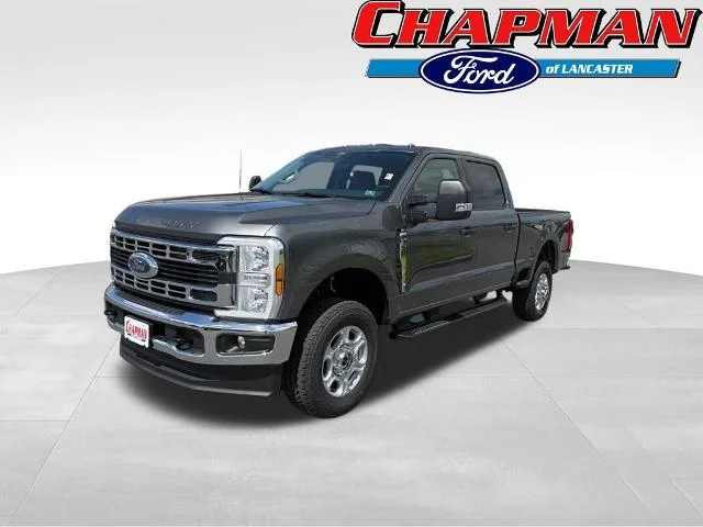 2026 Ford Super Duty F-350® XLT